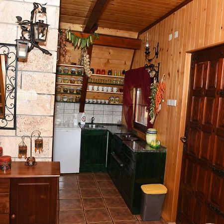 Villa Visnjin Dom à Divčibare Extérieur photo